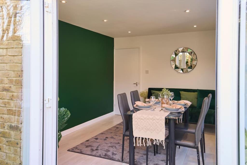 Fabulous 3 Bed Nw London Apartment With Private Garden Luaran gambar