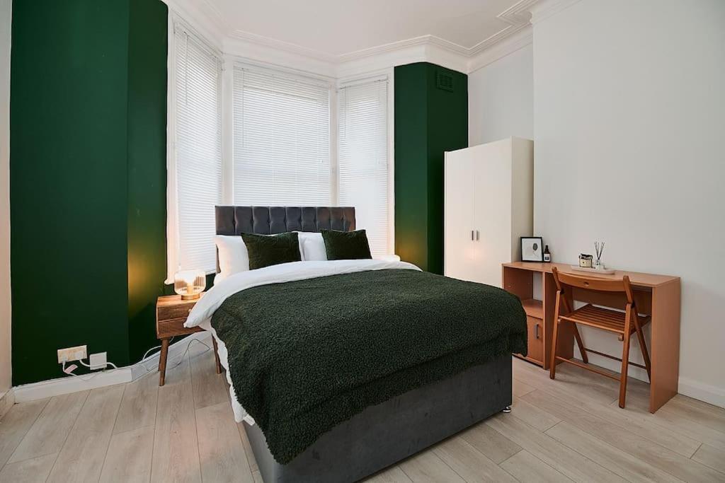 Fabulous 3 Bed Nw London Apartment With Private Garden Luaran gambar