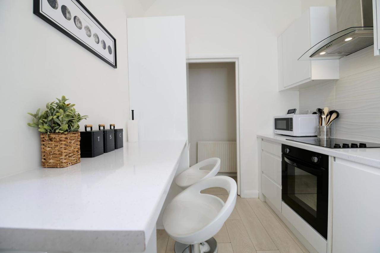 Fabulous 3 Bed Nw London Apartment With Private Garden Luaran gambar